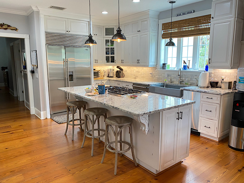 cabinet refinishing